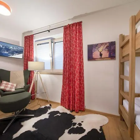 Nationalpark Hohe Warte 1 Holiday home Neukirchen am Grossvenediger